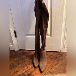 NEVER USED - Thigh high brown suede boots size 6.5